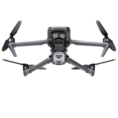 Квадрокоптер DJI Mavic 3 Pro Fly More Combo (DJI RC)