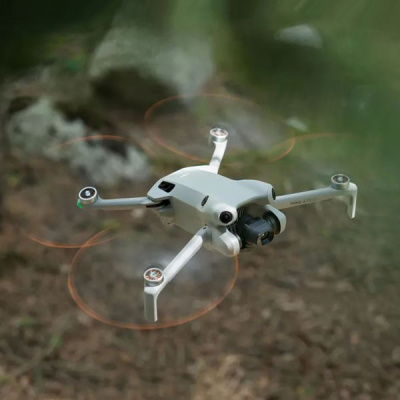 Квадрокоптер DJI Mini 4 Pro (DJI RC 2)
